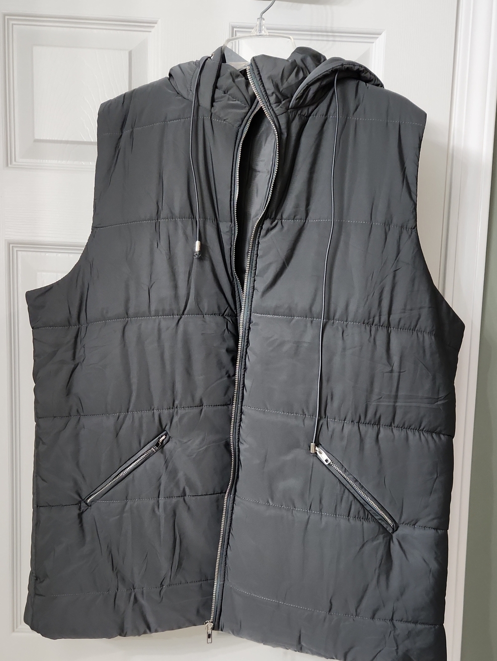 Chic Soul Gray Hooded Quilted Puffer Vest